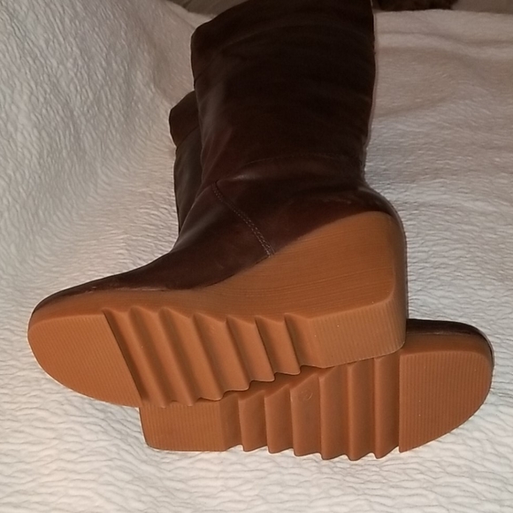 Michael Kors Brown Leather Wedge Boots New - Picture 4 of 12